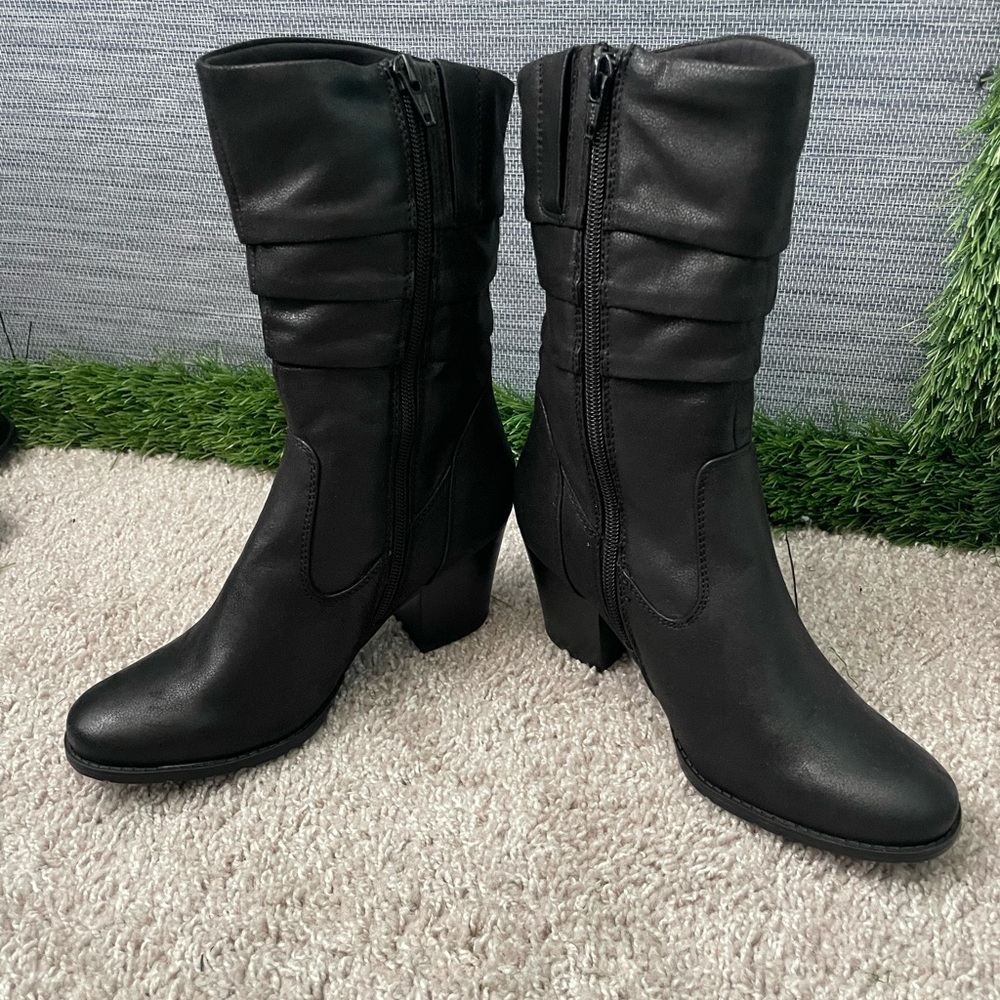 BareTraps Black Mid-Calf Folded Shaft Heeled Boots